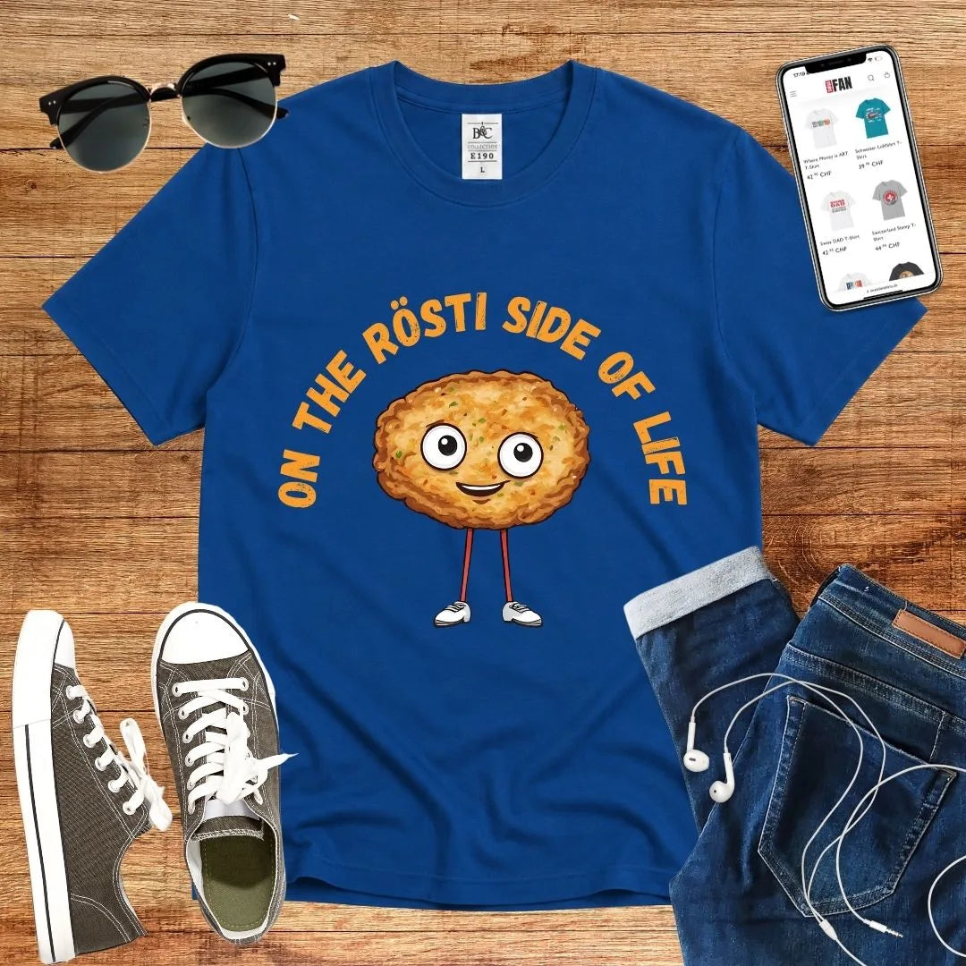 T-Shirt in Royal Blue mit Charmantes Rösti-Cartoon-Motiv mit Schriftzug „ON THE RÖSTI SIDE OF LIFE“