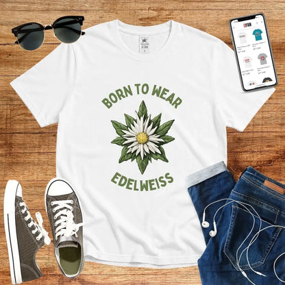T-Shirt in White mit Edelweiß-Motiv mit Schriftzug „Born to wear Edelweiss“
