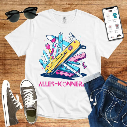 T-Shirt in White mit Schweizer-Messer-Design in Pink und Blau mit Schriftzug „ALLES-KÖNNERIN“