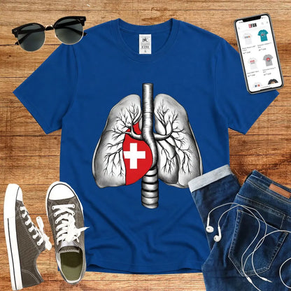 T-Shirt in Royal Blue mit Lungen-Design mit Schweizer Kreuz