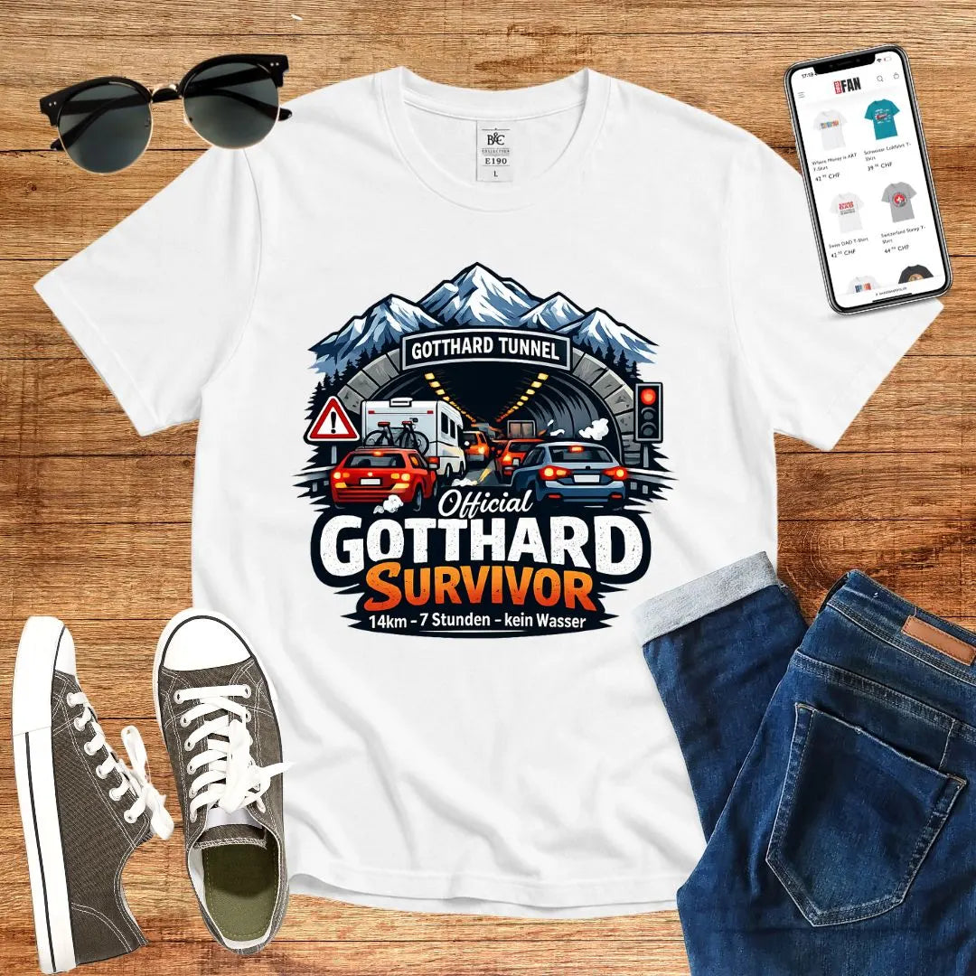 T-Shirt in White mit Illustration von Gotthard-Tunnel mit Autos und Bergen, Schriftzug „Official Gotthard Survivor“