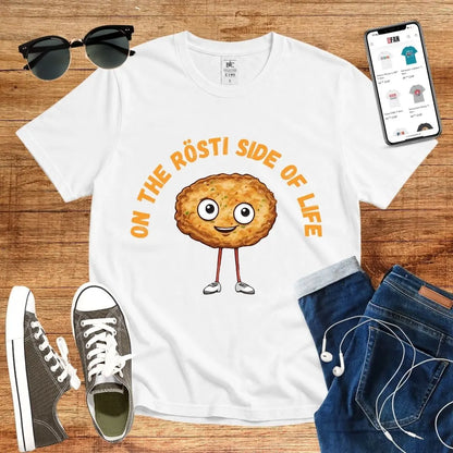 T-Shirt in White mit Charmantes Rösti-Cartoon-Motiv mit Schriftzug „ON THE RÖSTI SIDE OF LIFE“
