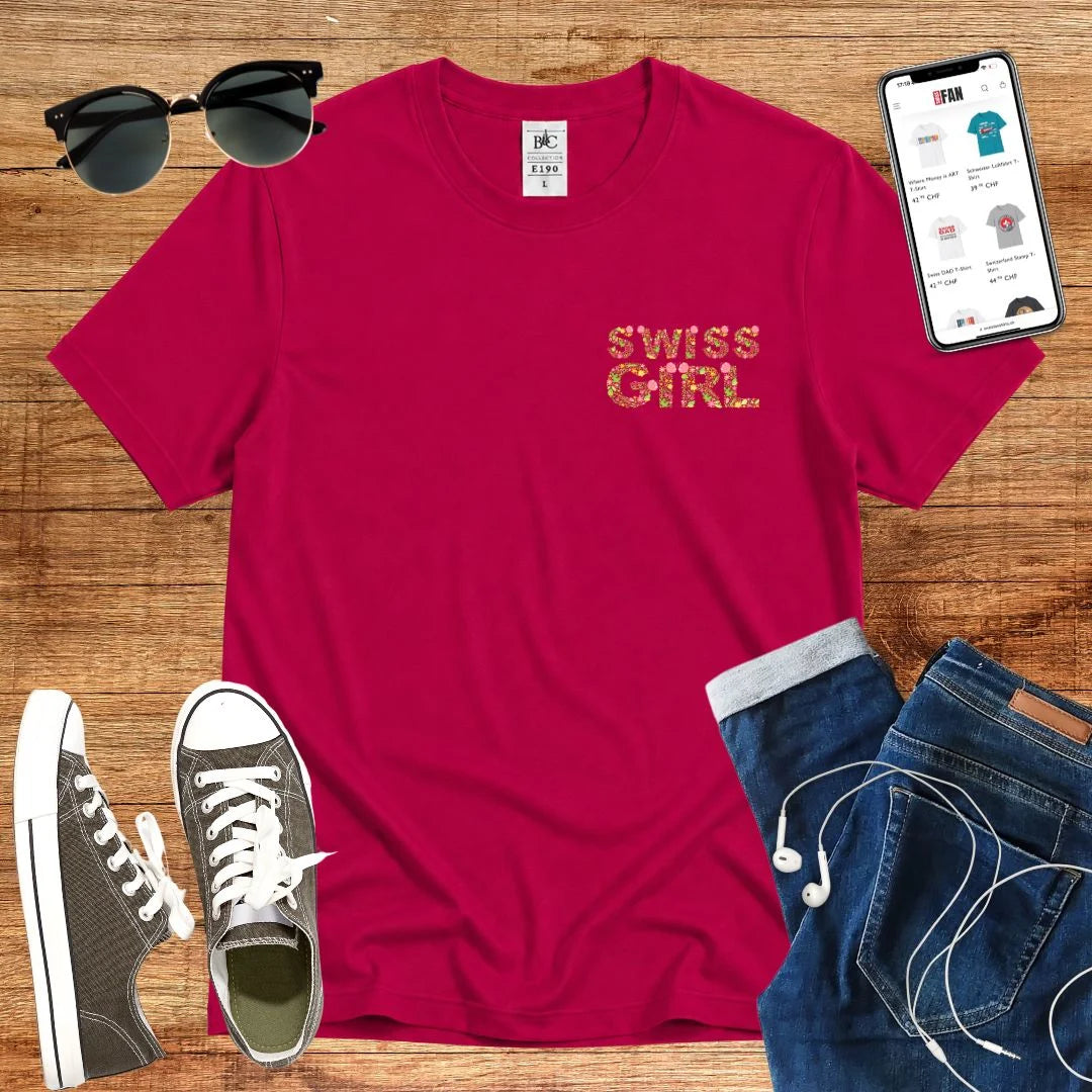 T-Shirt in Sorbet mit Buntes Blumenmuster mit Schriftzug „SWISS GIRL“